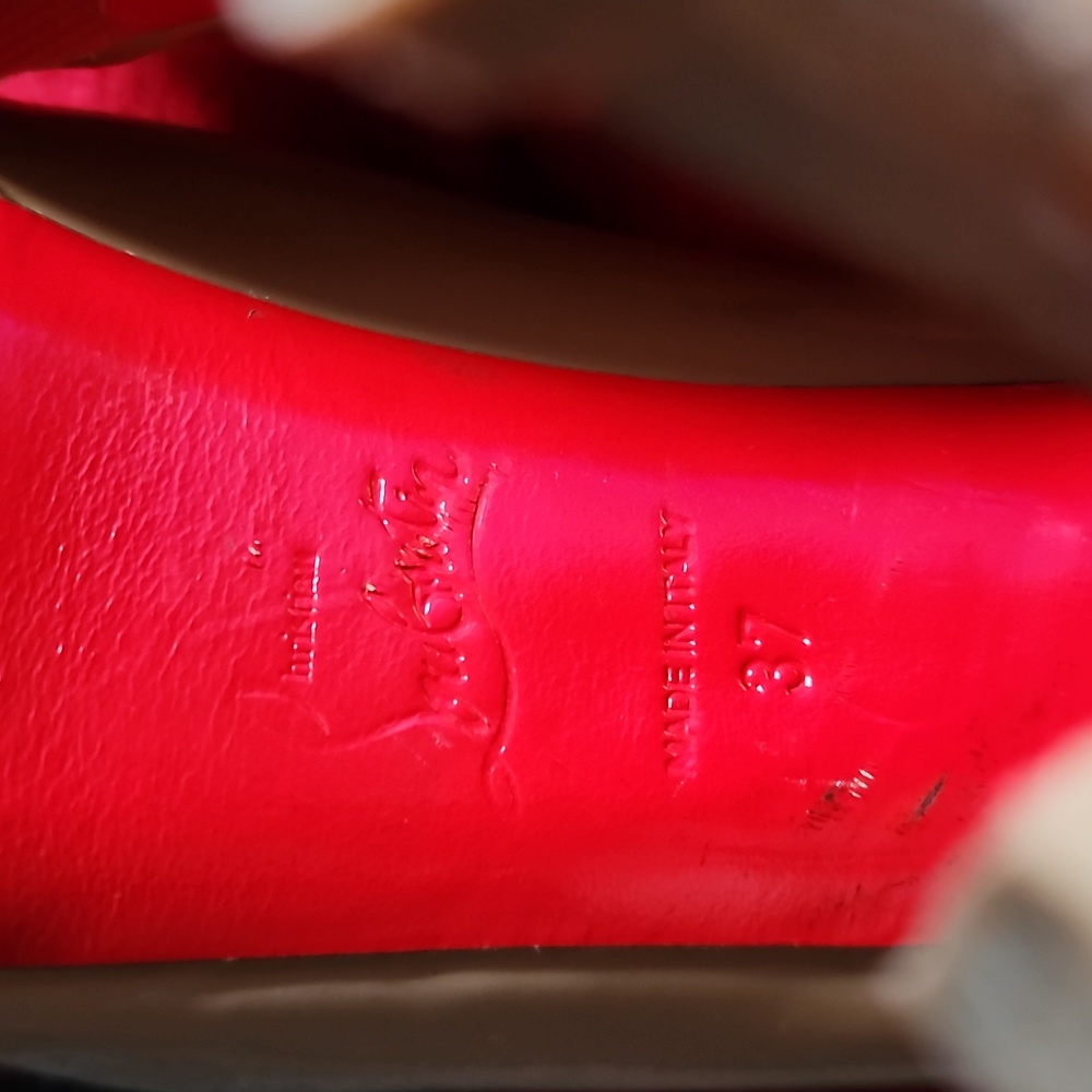 Christian Louboutin nude platforms - Picture 11 of 16